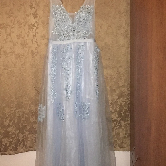 Blue prom dress - Picture 1 of 3